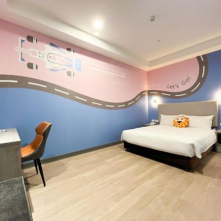 Holiday Garden Hotel Skm Park Kaohsiung Eksteriør bilde